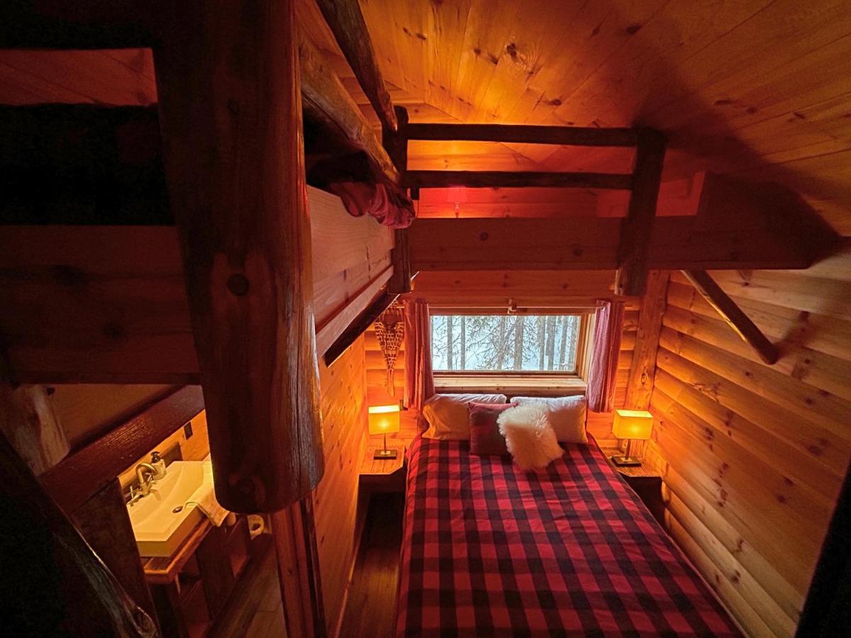 Husky - Chalets De Moh - Jacuzzi La Malbaie Luaran gambar