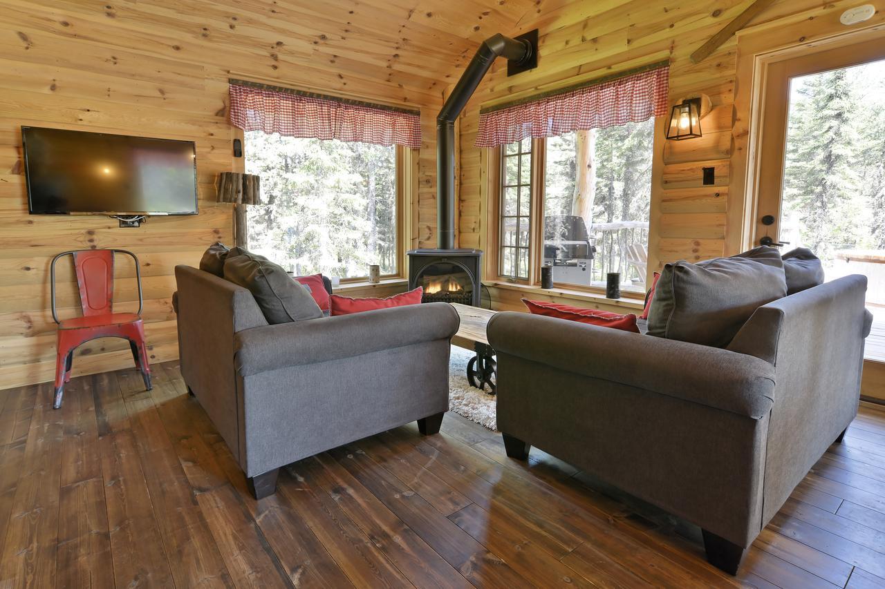 Husky - Chalets De Moh - Jacuzzi La Malbaie Luaran gambar